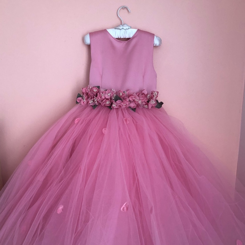 Flower girl dresses🌸